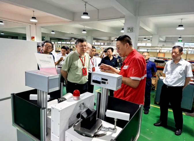 院士專家走進奧龍