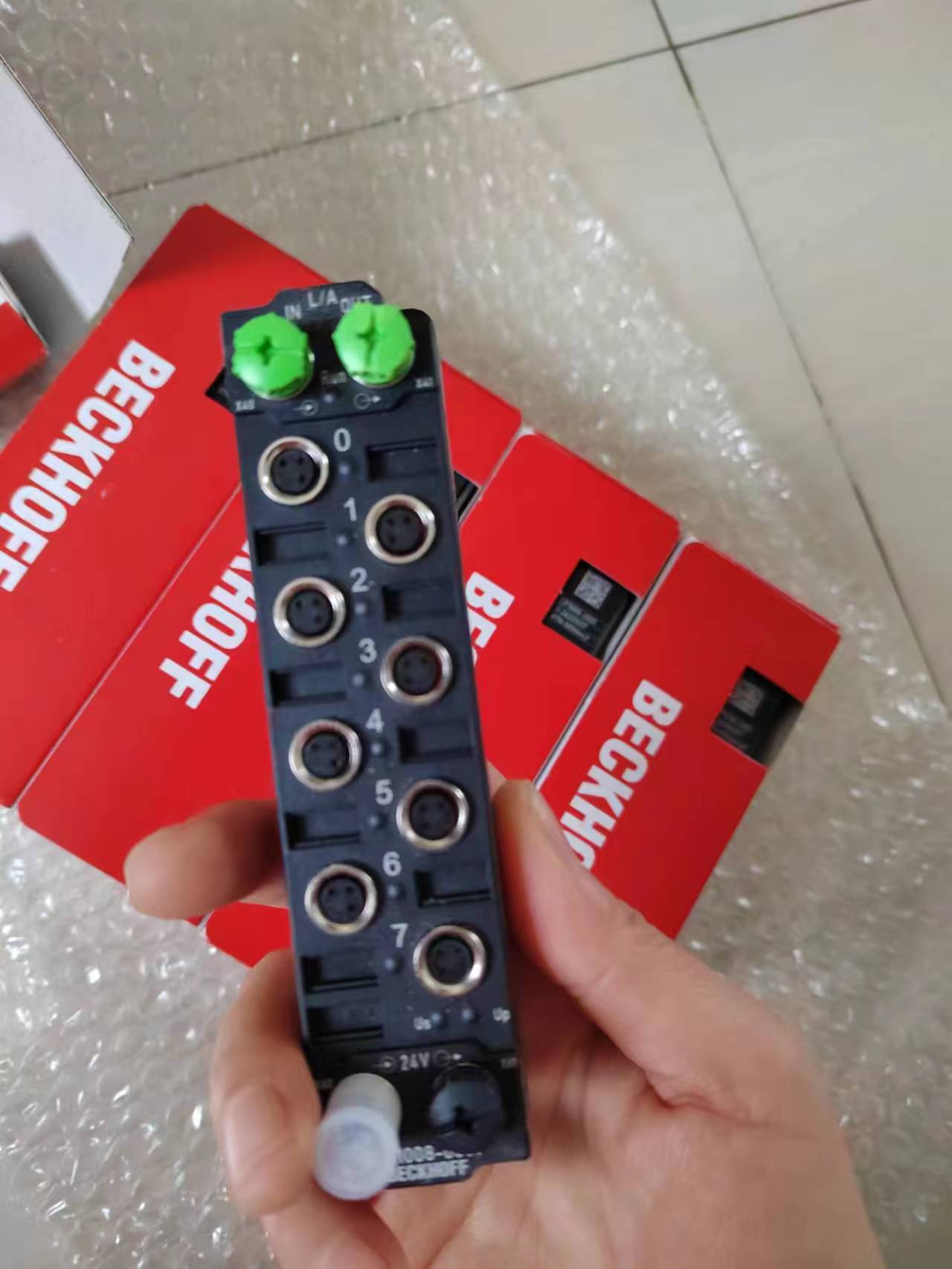 微信圖片_20230203093006.jpg BECKHOFF倍福EK1122耦合器行業(yè)標(biāo)準(zhǔn)