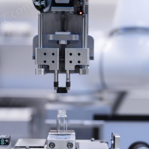 化學(xué)合成工作站