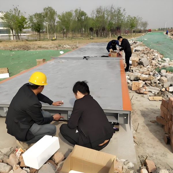 电子地磅维护保养.jpg 电子地磅称重不准问题全面解决方案